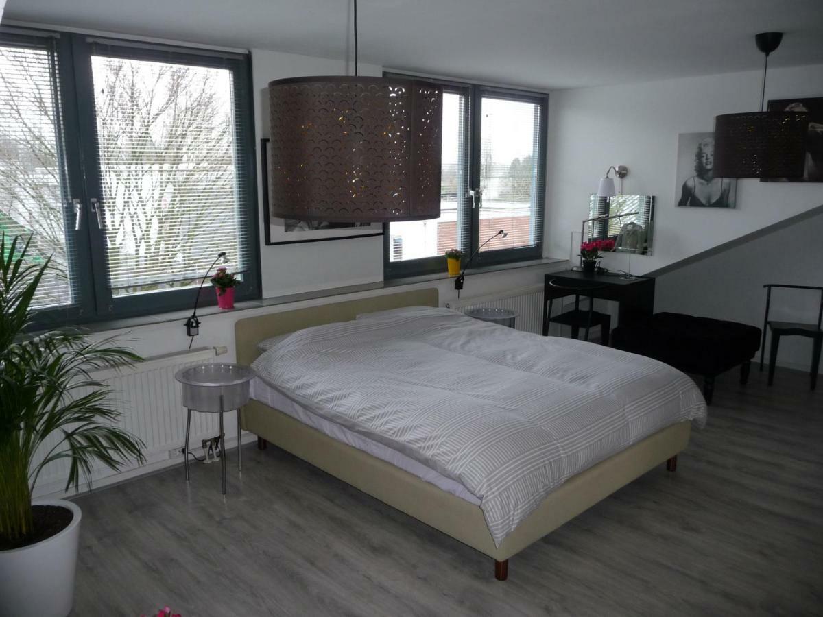 Dolce Villa Susteren Bagian luar foto